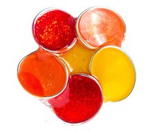 uhani_neviseci_vec_barvni_3_d